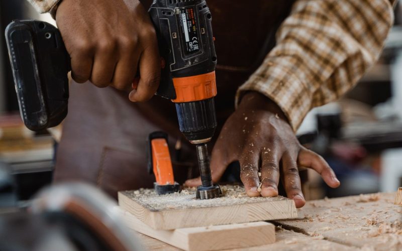 How to Choose an Impact Wrench (Torque and Drive Size for Your Jobs)