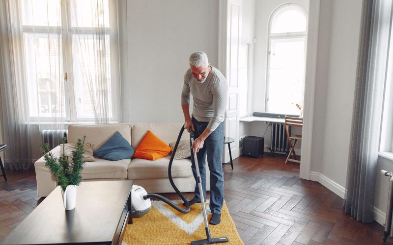How to Deep-Clean Carpet Stains and High-Traffic Areas at Home