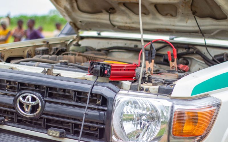How to Maintain a Jump Starter So It Works in an Emergency